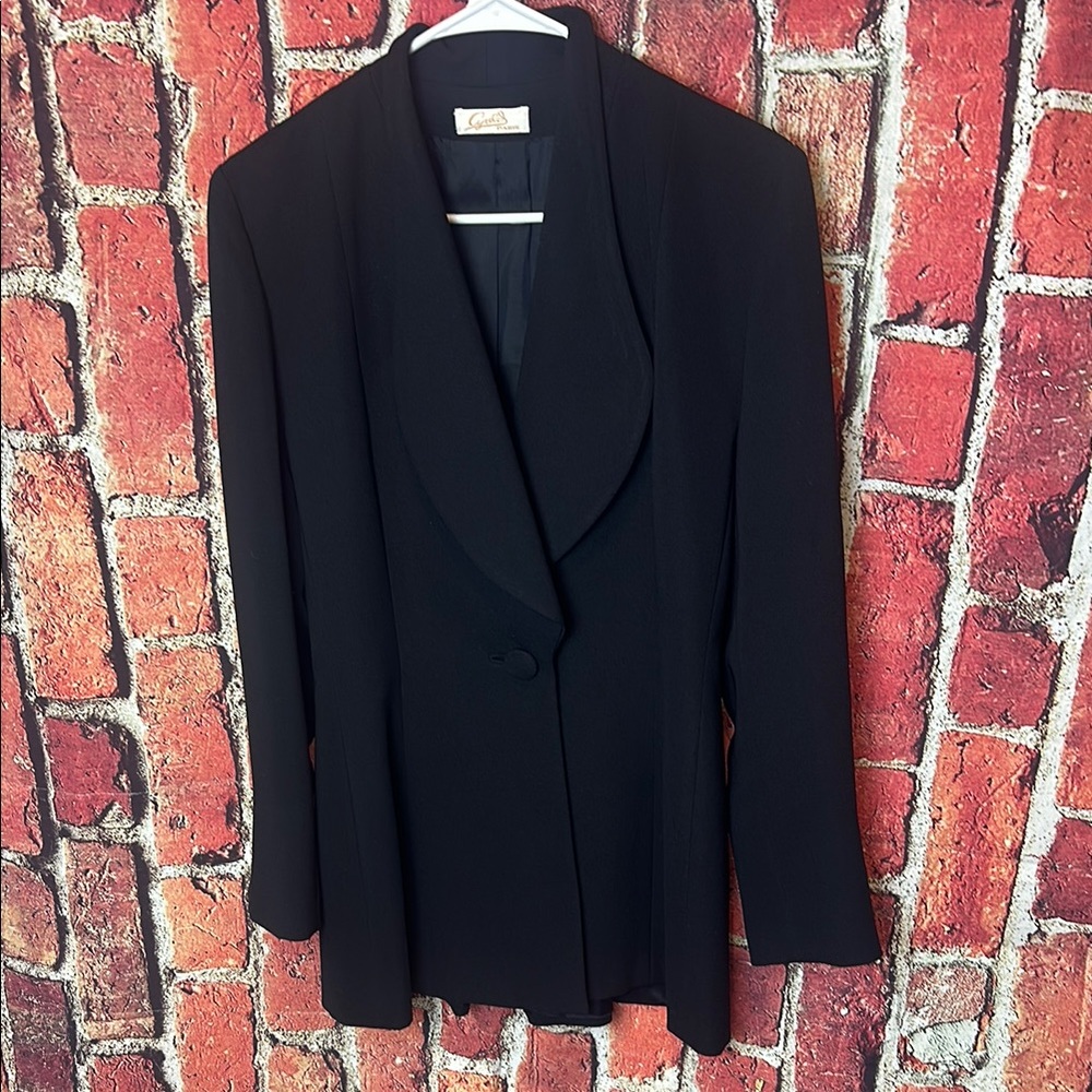 Cyreld Paris  Women's Black Blazer - Size 8 by American Designer Cyreld Spiller